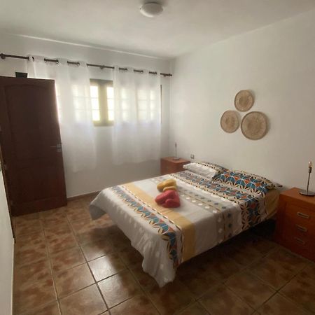 Ferienwohnung Casa Rosa Famara Exterior foto